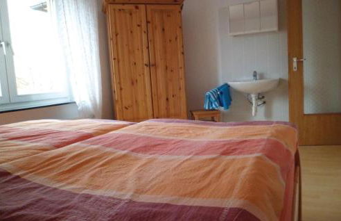 Gorgeous Apartment In Mühlhausen - Photo 12