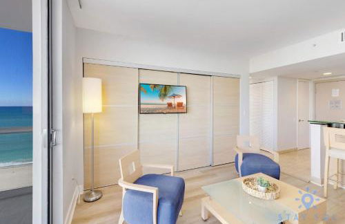 Beachfront Resort - Pool - Ocean View Balcony- Gym - Foto 13