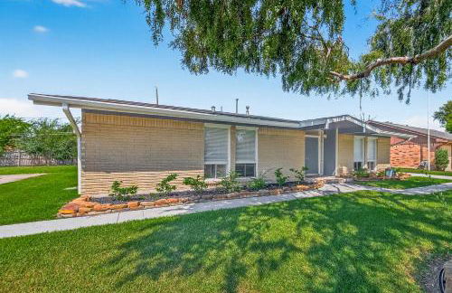 Spacious Family Home BBQ and Outdoor Area - Foto 13