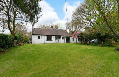 Acorn Lodge Luxury Retreat In a Stunning Oasis With Hot Tub - Pass the Keys - Foto 48