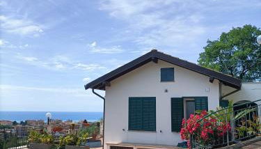 Casa indipendente Roque Vista al mar con parking gratuito - Photo 1