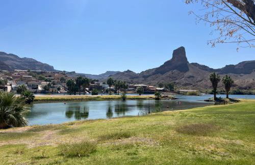 Siren's Adventure Riverfront Cottage! - Foto 4