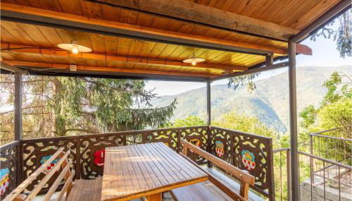 Awesome Home In Villa Di Piteccio - Foto 3