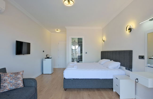 Miralya Suites - Photo 9