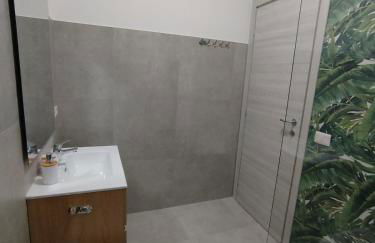 Close to the sea and 10 minutes from the airport - Foto 2