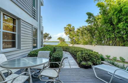 Waterfront, Spa, Pool, Private Paradise on Longboat Key - Photo 30