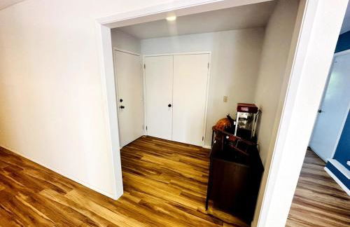 Waterfront Escape - Dock, Hot Tub, Theater - Foto 49