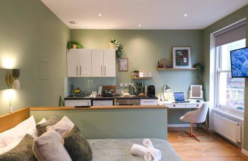 Stylish Studio by Kensington Olympia, fast Wi-Fi - Foto 3