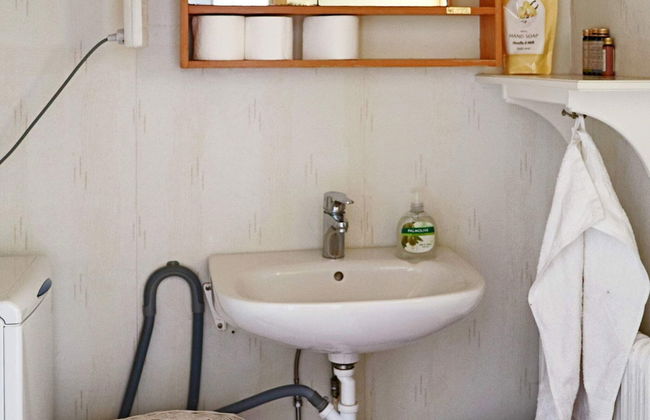 6 Person Holiday Home in Laholm - Foto 10