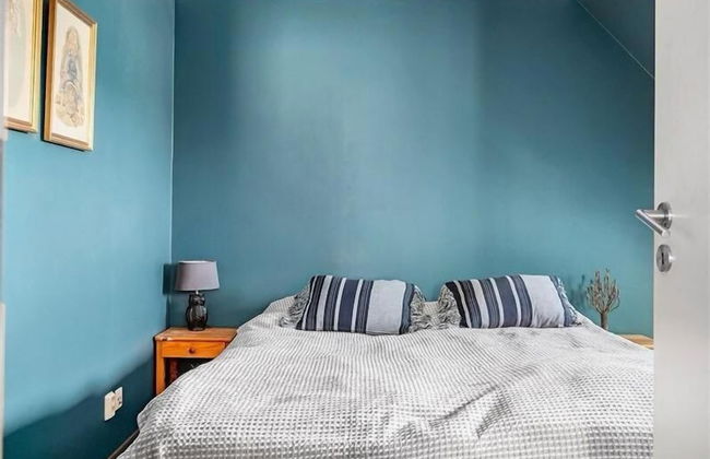 5-bed-rooms House With Jacuzzi, Free Parking, and 2 Toilets-bath in Malmö - Photo 4