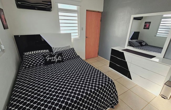 Cozy and Modern Apartment Black & White With Jacuzzi on Terrace - Foto 7