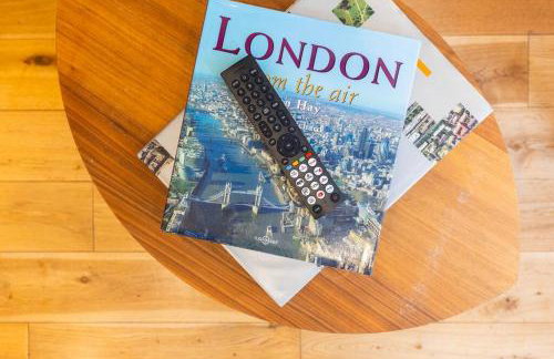 Comfy 2-Bed Flat On Upper St - Next To Tube - Foto 11