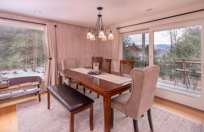 Classic Stowe Ski 3 Bedroom Chalet by RedAwning - Photo 19