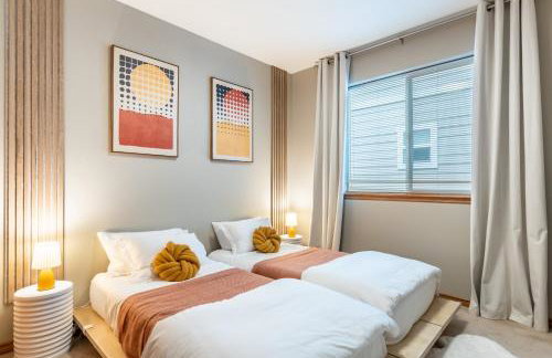 Luxury Home - Reading & Game Room - Outdoor Dining home - Foto 4