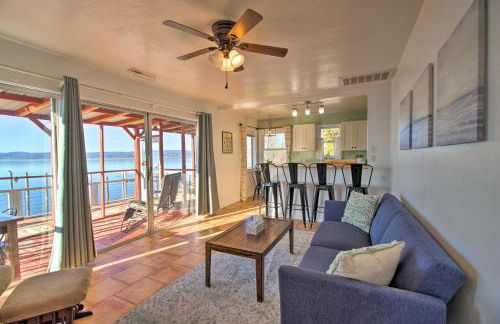 Lakefront Sanctuary with Mount Konocti Views - Foto 5