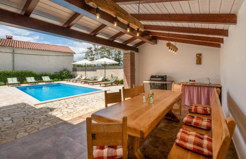 Villa Katja near Pula with whirlpool only 3 km from the beach - Foto 24