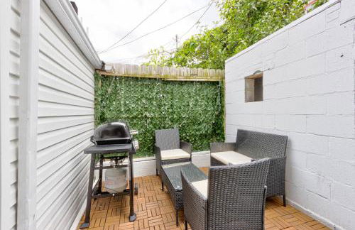 Elegant Urban Retreat - Walk To Patterson Park - Photo 20