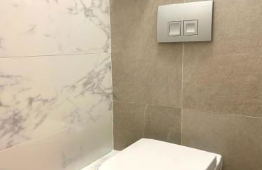 Appartement style chalet avec grande terrasse et parking prive - Foto 19