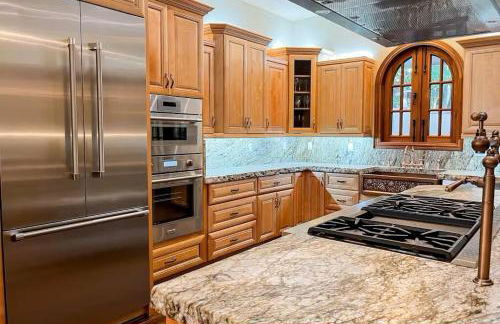 Luxury Mansion w Sauna Shower and Hot Tub - Foto 3