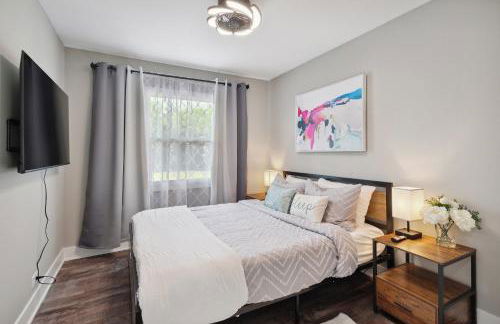 Charming Contemporary Family Home home - Foto 17