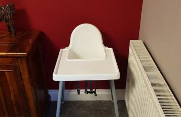 Detached luxury 5 bed house, lanscaped garden, fire pit, parking, can sleep families or workers - Foto 40