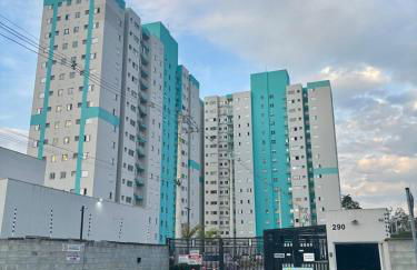 Studio Home Office Completo Cama Queen e Ar Condicionado Vista Panorâmica - Foto 26