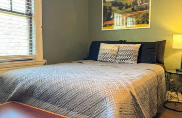 Spacious 3 Bedroom Sleeps 12 with 7 Beds plus Parking - Foto 10