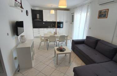 Apartmani Peran - Photo 41