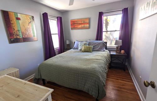 Fenced backyard, deck, pet-friendly home - Photo 12