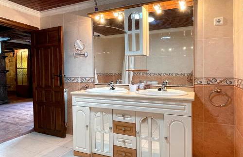 Casa Rural Puerto del Escudo - Photo 4