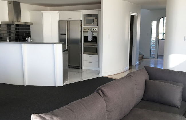 U Suites on Courtenay - Photo 65