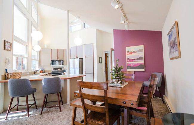 The Atrium Haven Winter Park Cabin Hot Tub - Photo 22