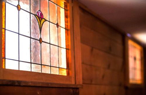 Private Tavern, Hot Tub, 8-Fireplaces, Spa Baths, Fire Pit, Baths Ensuite - Shop or Ski! - Foto 27