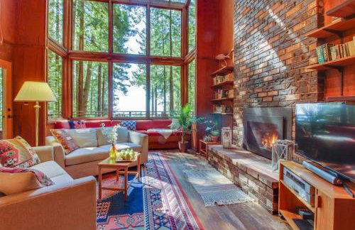 The Redwood House - Photo 21