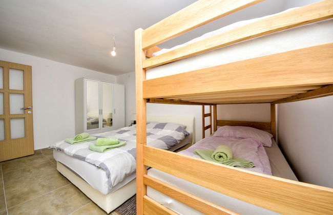 Apartmani Robi i Kristina - Photo 27