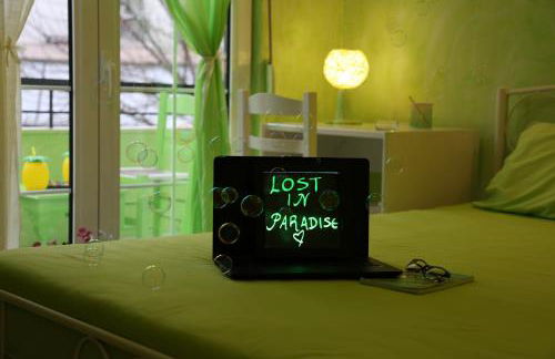 Χαμένος στον παράδεισο - Foto 3