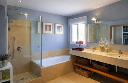 Villa Sitges Altavista Amazing View South oriented Calm Area AC Beach 2 minutes Drive and 18 minutes Walk - Foto 32