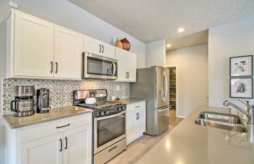 Family-Friendly Rio Rancho Home Near Old Town - Foto 9