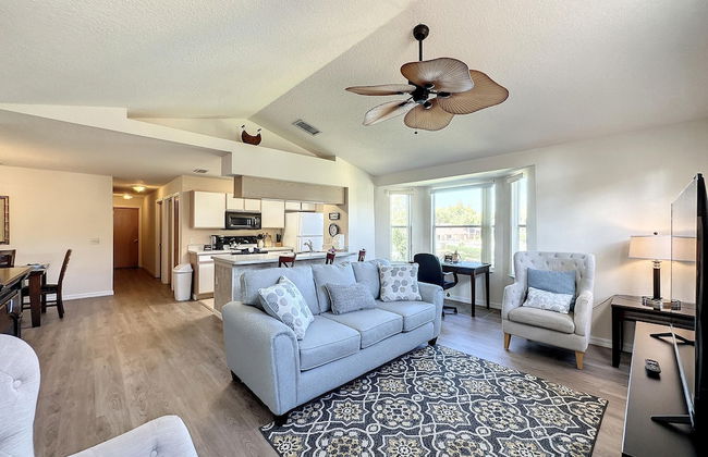 Lovely 3 bed Condo Near Disney Quiet Community - Photo 5