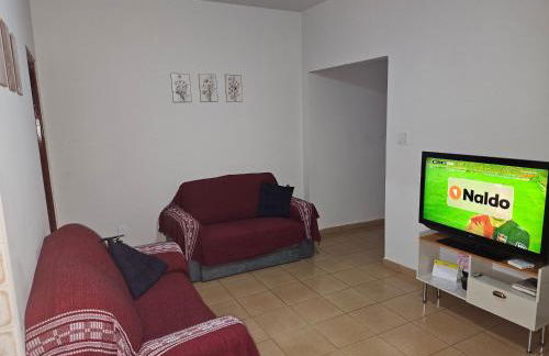 Casa familiar e espaçosa em Aparecida SP, com 3 quartos - Foto 14