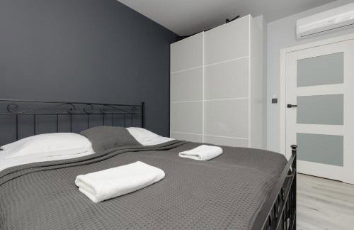 Industrial Pet-Friendly Apartment with Movie Projector by Noclegi Renters - Foto 10