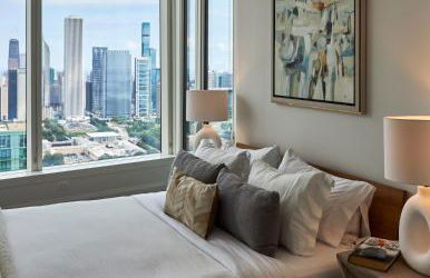 Lux Apts with Lake Views and Top Amenities - Foto 74