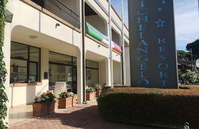 Comfy Furnished Apartment with AC near Beach - Foto 19