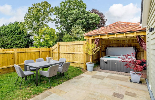 Toppesfield Hall Luxury Cottage With Hot Tub - Foto 26