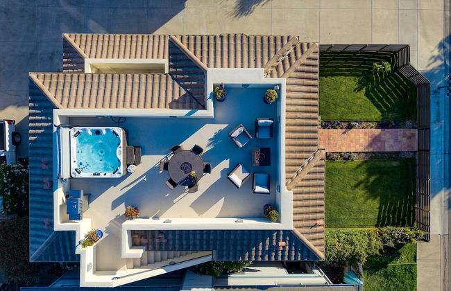 Sunset Serenity by Avantstay Rooftop w Hot Tub Fire Pit 3 Blocks to Beach - Foto 43