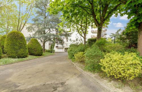 Chic and spacious apart with parking - Foto 14