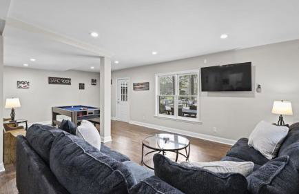 Porch Paradise by Avantstay New Pool, Firepit - Foto 76