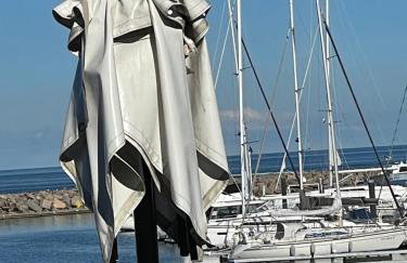 Ferienwohnung Yachthafentraum in 2 Minuten am Strand Seebrücke Yachthafen - Photo 50