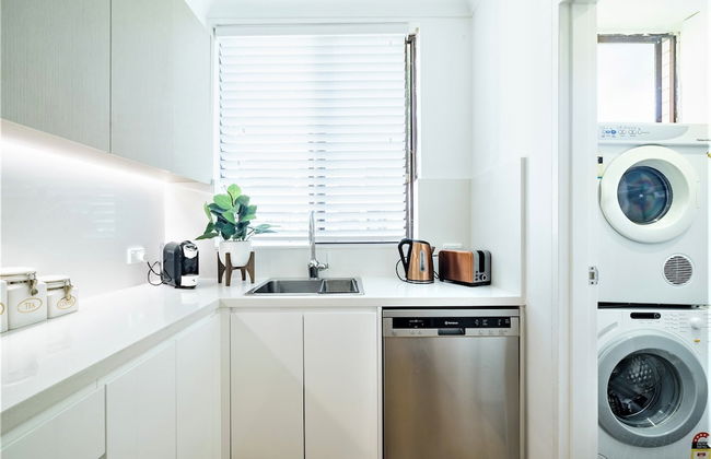 Bondi Beach Oasis - Photo 7