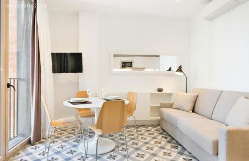 Uma Suites Sagrada Familia - Foto 35